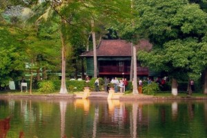 Di tích lịch sử Khu lưu niệm Chủ tịch Hồ Chí Minh tại Phủ Chủ tịch
